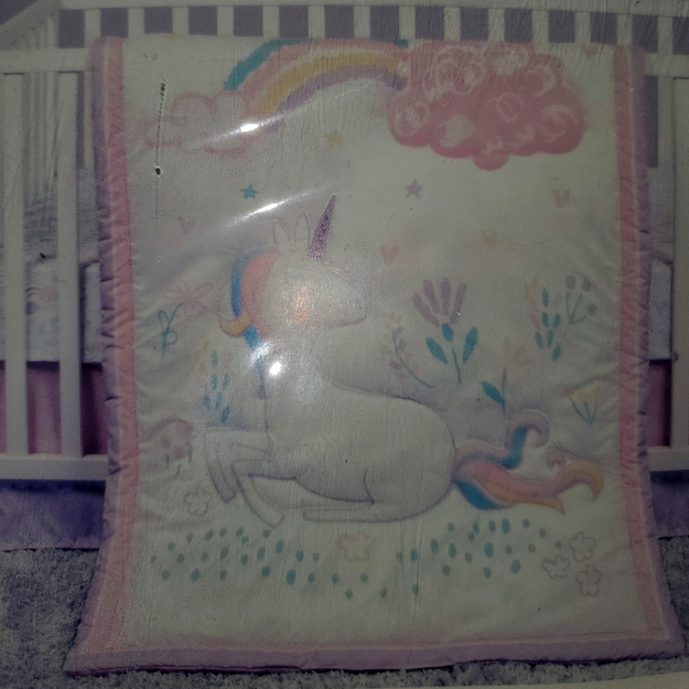 Crib Bedding
